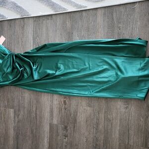 Windsor Emerald Green Satin Dress